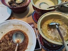 -关东小磨东北菜(上海长风大悦城店)