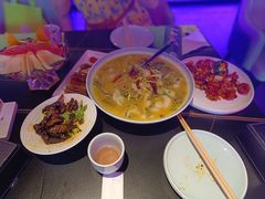 -粉墨特色菜·烧烤音乐酒馆