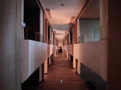 -涨巢·潮玩水疗局