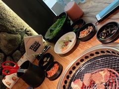 -黑牛黑猪烤肉专门店(万象城店)