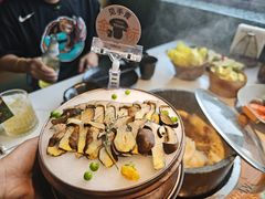 见手青-芸山季·云南山珍菌火锅(南翔印象城MEGA店)