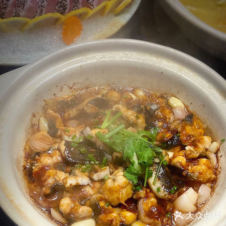 舌尖上的打边炉，金龙打边炉走起[亲亲]