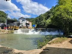 -大围山峡谷漂流