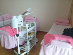 -成都苗方清颜专业祛痘