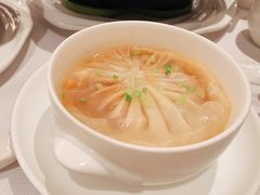 鲜蟹肉龙虾汤包-北京厨房(SKP店)