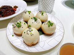 生煎馒头-屋里厢上海菜馆