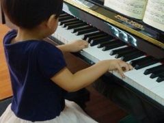 -梅纳·钢琴声乐架子鼓Mena Music(双井店)