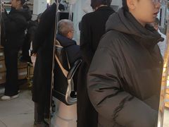 -豪门视光·星趣控·蔡司依视路眼镜代理商(中央大街店)