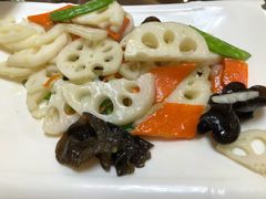 -宏源鑫海鲜餐厅·海景婚宴厅(石老人店)