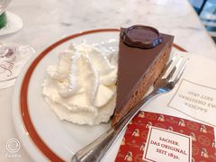 -Cafe Sacher(WIEN)