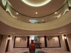 -上海波特曼丽思卡尔顿酒店
