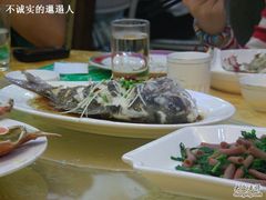 清蒸鱼-海岛渔村大酒店(云霄路店)