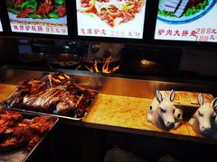 -乔家小院•本地小海鲜•非遗驴肉(万年泉路店)