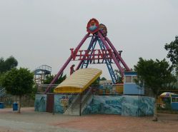 海盗船-云湖游乐园