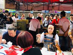 大堂-清真老马家国华牛奶鸡蛋醪糟(正宁路店)