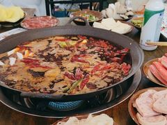 -黄潇洒老火锅(九眼桥宏济巷店)