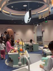 -奈尔宝家庭中心·亲子餐厅(北京东坝万达店)