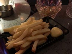 -GIA CARAT BAR 克拉概念店