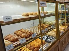-提亚烘焙·手作面包·生日蛋糕(七星店)