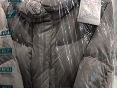 -福奈特洗衣·洗鞋·奢侈品护理(百联中环店)