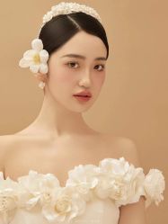 点击看大图 -挪娅婚纱摄影皇家会所