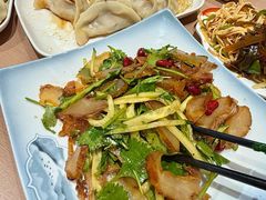 -韩海丽特色美食(秀州路店)