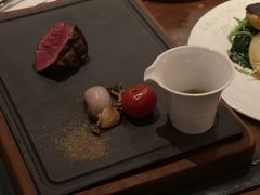 -恰餐厅及酒吧 CHAR Bar & Grill (北京丽都皇冠假日店)