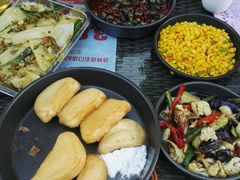 -去吃小龙虾·江湖菜·烧烤(南滨路店)