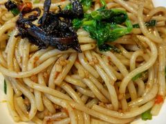 油鸡枞米线-半山腰·云南菜(侨福芳草地店)