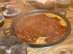 -旧街市鲜货老火锅(大光路店)