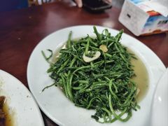 -荣生萝卜汤饭店