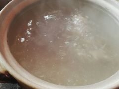 吊高汤-小许三鲜砂锅馄饨店(家多乐烟酒店)