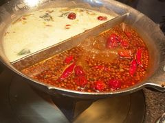 -湊湊火锅·茶憩(新中关购物中心店)