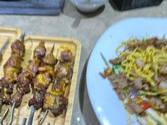 -乡村馕坑肉·烧烤·新疆菜·本地人更爱吃(阿勒泰首店)