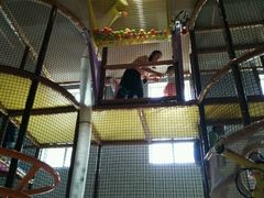 -蒙特利亲子乐园