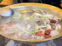 -江湖亮亮大排档(武汉总店)