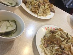 -老头盖浇饭(南京新街口明瓦廊宏光酒店店)
