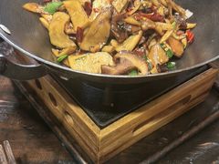 -吃货私房菜(丽江束河古镇店)