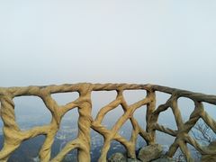 -鬼笑石后山停车场