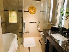 -青岛海尔洲际酒店