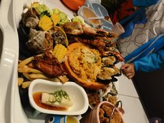 -水桶王国主题餐厅·聚会·生日派对·亲子活动·家庭套餐(亚龙湾希尔顿店)