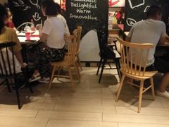 大堂-肯德基(绍兴悦来店)