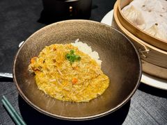 手拆蟹粉捞饭-RIVIERA 松鹤楼(外滩店)