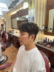 -BarberKiNG男士理发馆Barbershop