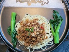 -江上荟·创意中国菜(绿地缤纷城店)