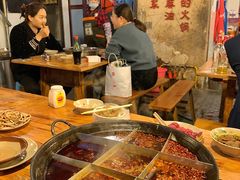 -岗上渣渣老火锅(两路口店)