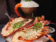 -弦月窗LUNETTE BY AMANDA(复兴路店)