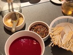 -巴奴毛肚火锅(二七万达店)