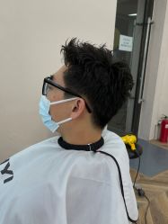-Hair Co.一间沙龙