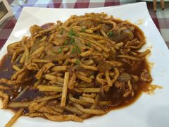 -天天初二·天津传统捞面·天津特色菜(凌奥总店)